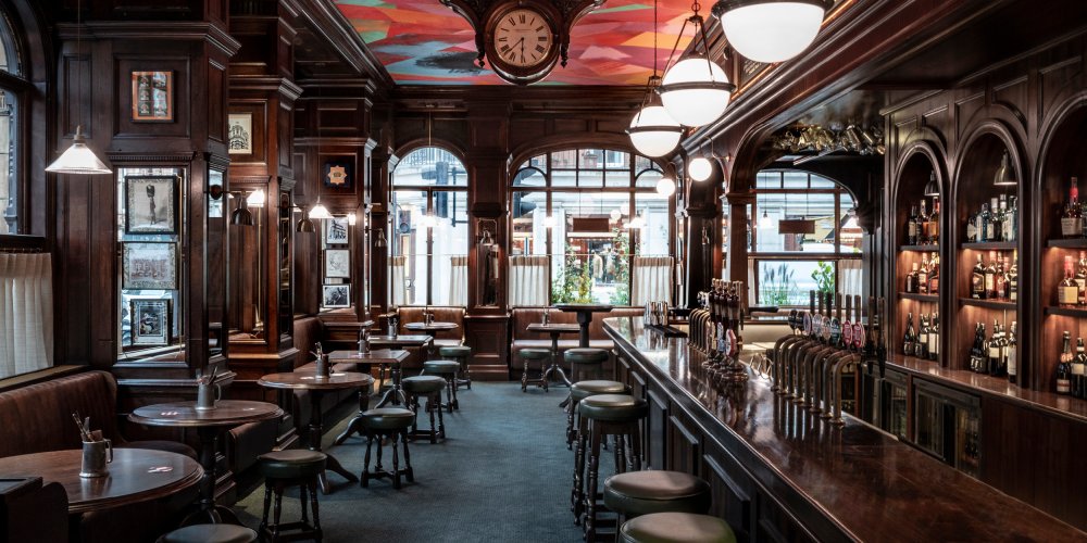 Stunning Mayfair site opens its doors