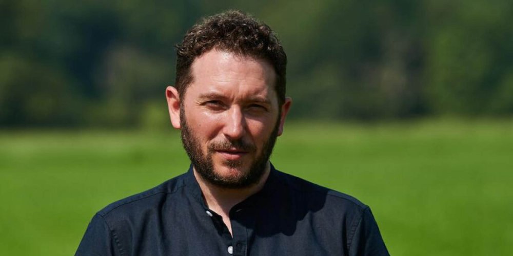 Comedian Jon Richardson to front pub TV show