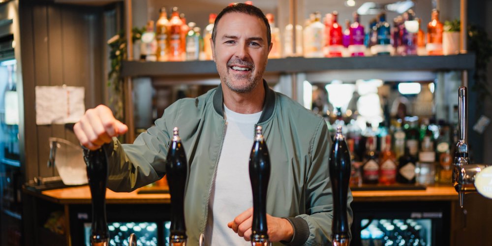 Paddy McGuinness crowns 'UK's smartest pubs'