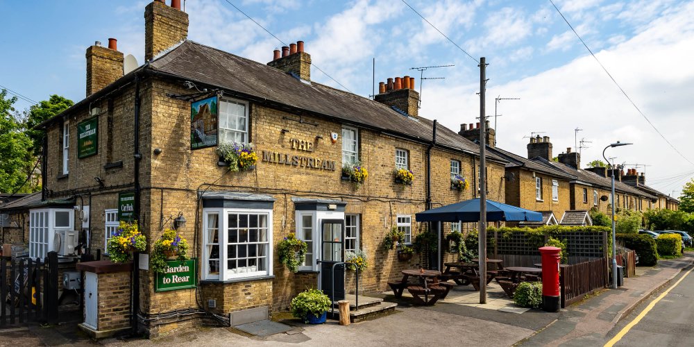 Punch Pubs buys 30 sites from McMullen's