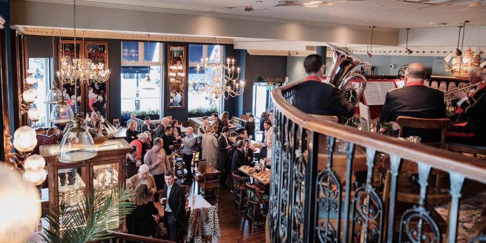 Fuller's reopens Trafalgar Square flagship