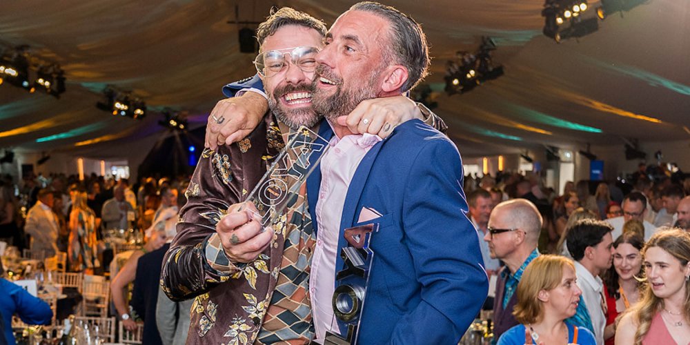 Three Horseshoes in Witney wins BII award